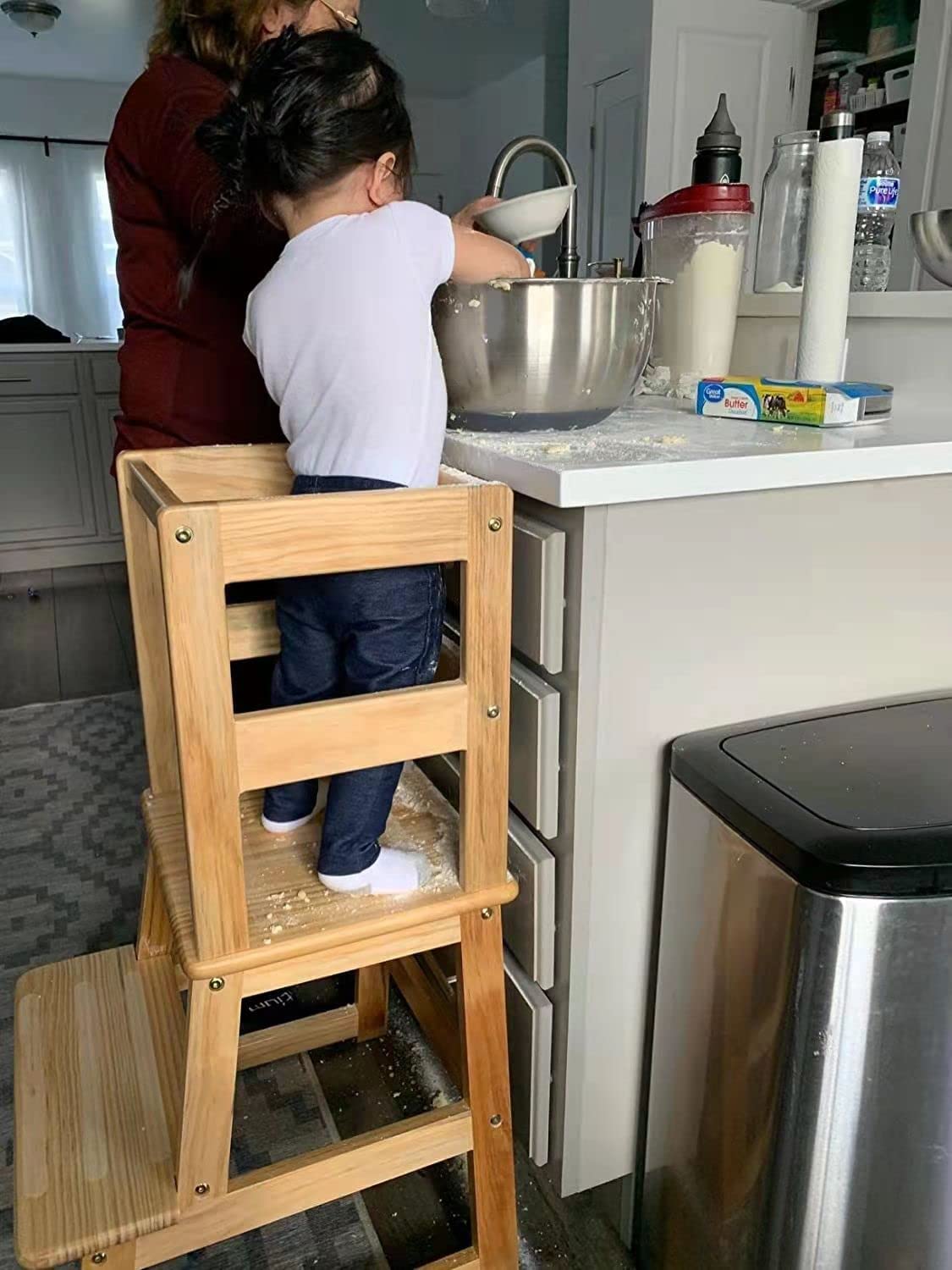 Kids best sale cooking chair